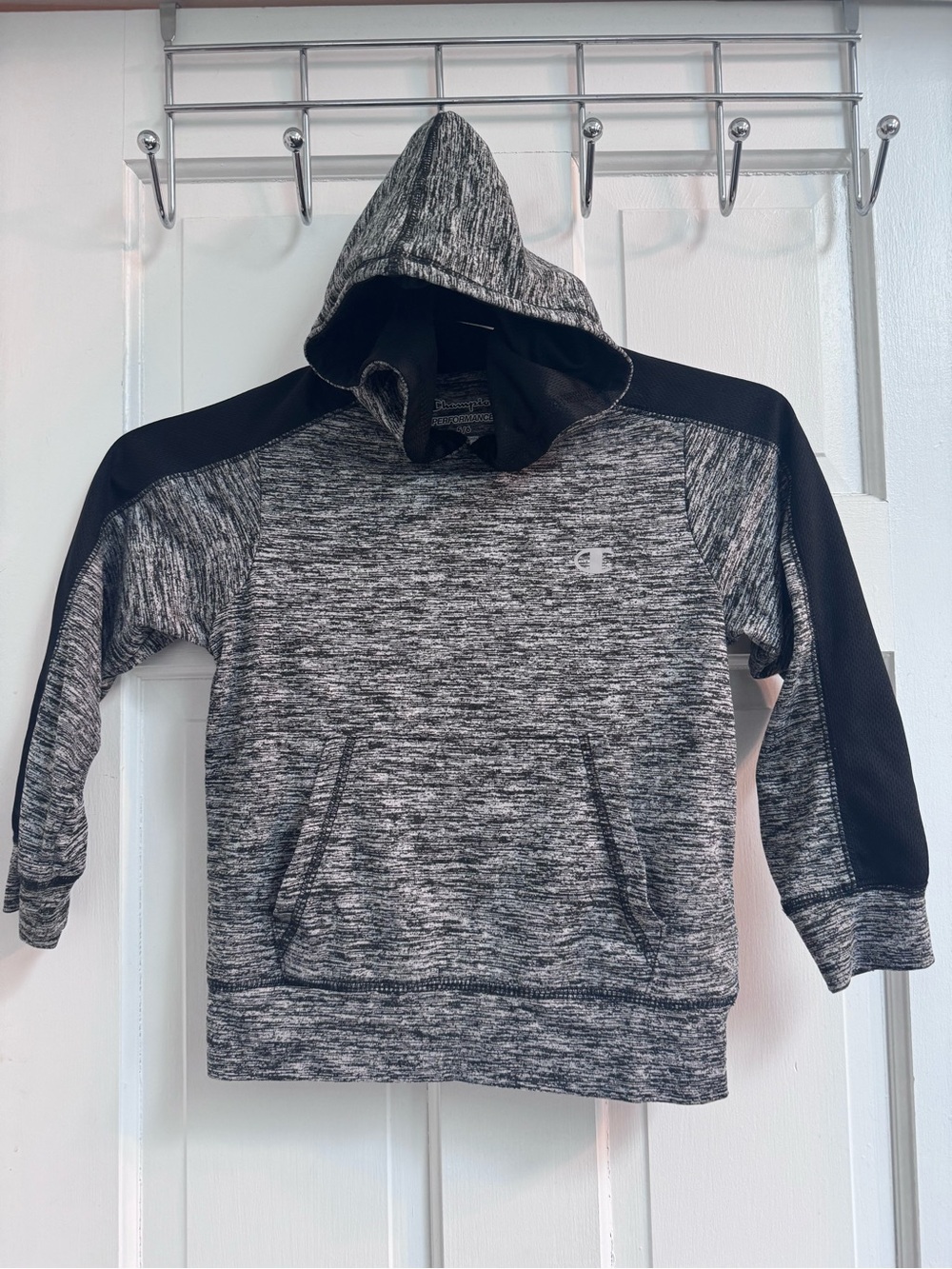 🎱 Champion Kids Gray & Black Hooded Pullover Sweatshirt